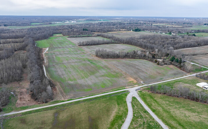 Pictures of Land property located at 0000 E Kennedy Rd, Mount Vernon, IL 62864 for sales - image #1