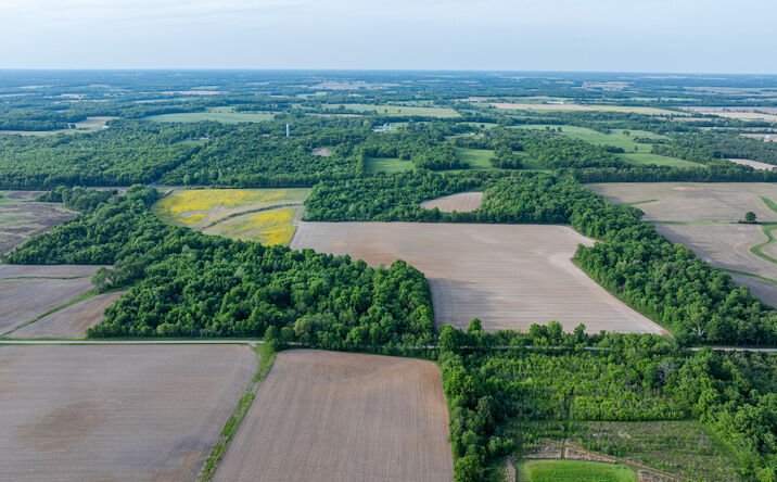 Pictures of Land property located at 0000 CR 100E, Keenes, IL 62851 for sales - image #1