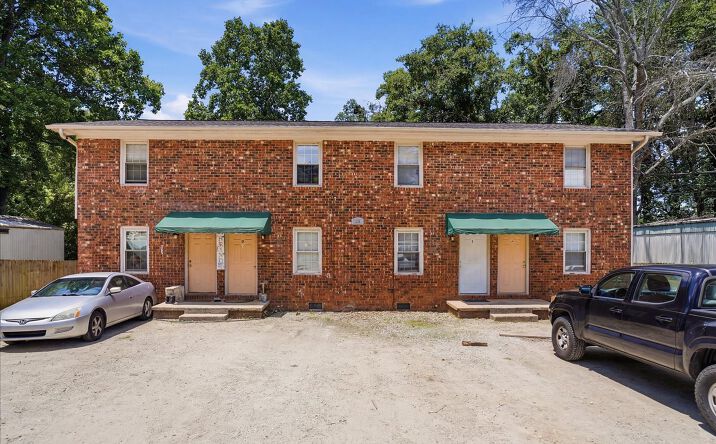 Pictures of Multifamily property located at 18 Gandy Avenue, Taylors, SC 29687 for sales - image #1