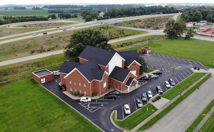 Pictures of Office property located at 4929 River Wind Pointe Drive, Evansville, IN 47715 for sales - image #1