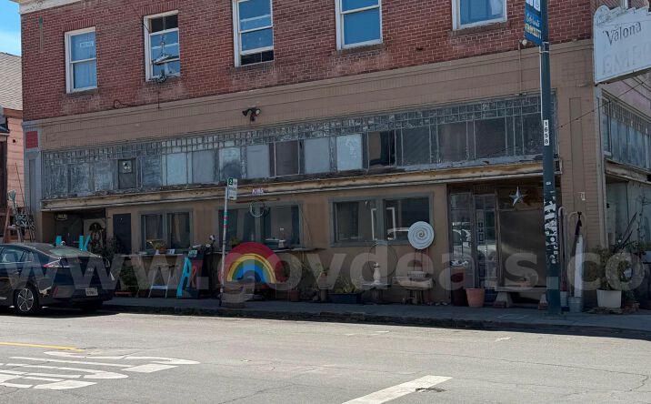 Pictures of Retail, Multifamily property located at 602 SECOND AVE, CROCKETT, CA 94525-1109 for sales - image #1