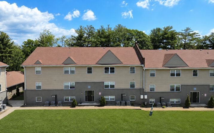 Pictures of Multifamily property located at 4847 Rutgers Street NW, Roanoke, VA 24012 for sales - image #1