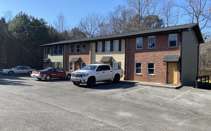 Pictures of Multifamily property located at 214 Patricia Ann Dr SE, Dalton, GA 30721 for sales - image #1