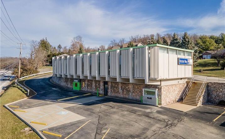 Pictures of Retail, Office, Industrial, Special Purpose property located at 590 Washington Road, Washington, PA 15301 for sales - image #1