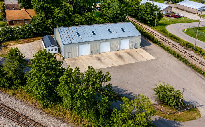 Pictures of Mixed Use, Self Storage property located at 2034 CLEVELAND AVE, SPRINGFIELD, OH 45503-3594 for sales - image #1
