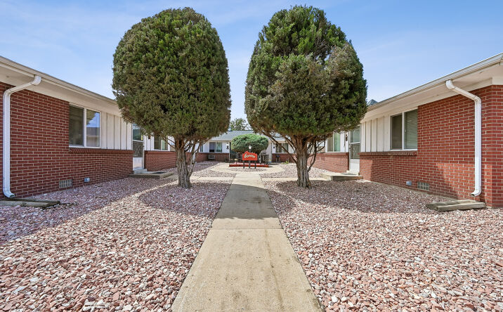 Pictures of Multifamily property located at 5250 E WARREN AVE, DENVER, CO 80222 for sales - image #1