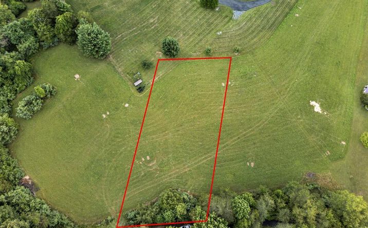 Pictures of Land, Multifamily property located at TBD Cedarwood Lane, Abingdon, VA 24212 for sales - image #1