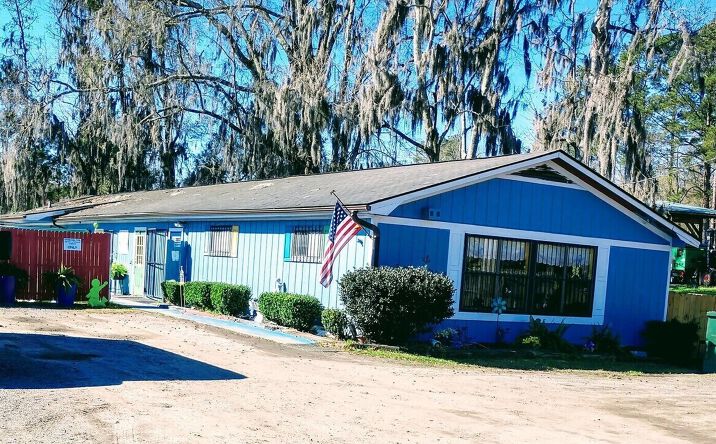 Pictures of Retail property located at 2826 US HWY 80 W, GARDEN CITY, GA 31408 for sales - image #1
