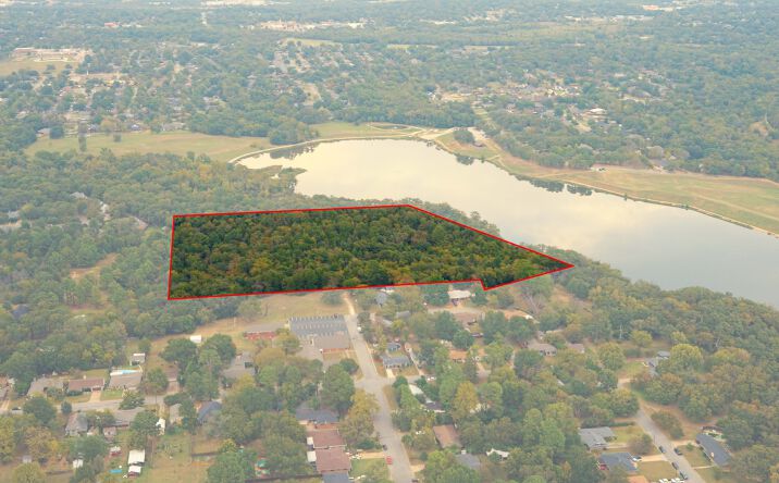 Pictures of Land property located at Bluebonnet Avenue, Denison, TX 75020 for sales - image #1