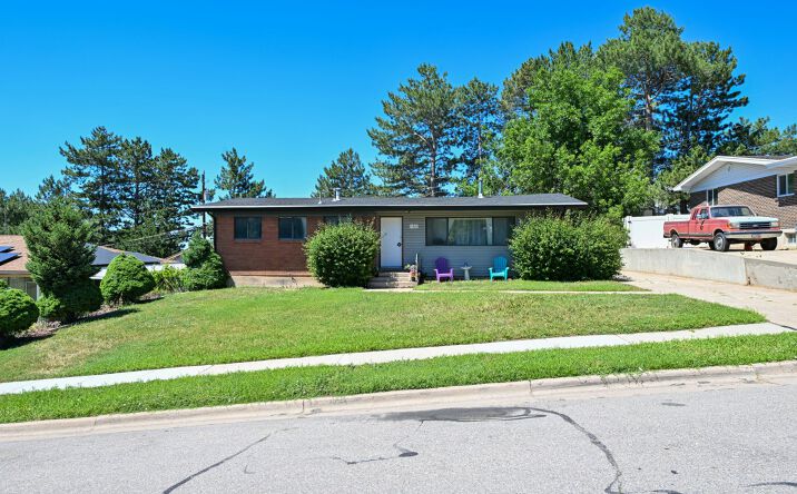 Pictures of Retail, Multifamily property located at 1070 40th Street, Ogden, UT 84403 for sales - image #1