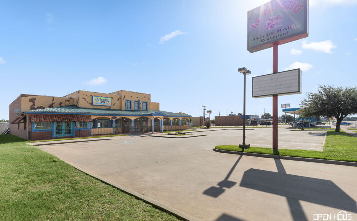 Pictures of Retail property located at 2210 SOUTHWEST PKWY, WICHITA FALLS, TX 76308-5004 for sales - image #1