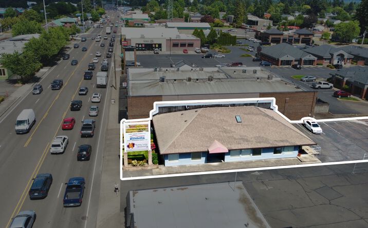 Pictures of Retail, Office property located at 255 Southwest 1st Avenue, Canby, OR 97013 for sales - image #1