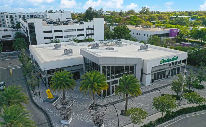 Pictures of Retail property located at 9430 NW 41 ST, DORAL, FL 33178 for sales - image #1