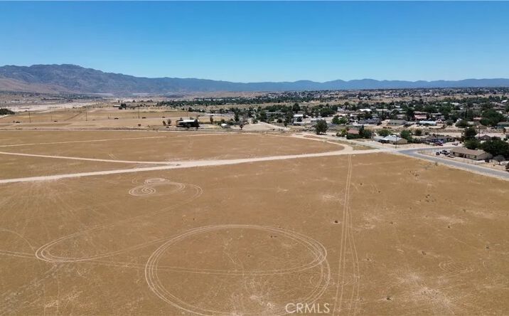 Pictures of Land property located at 41119158 Glendale, Hesperia, CA 92345 for sales - image #1