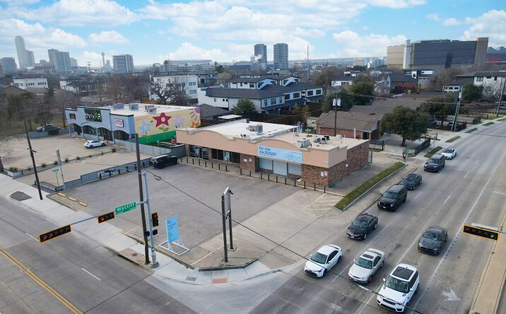 Pictures of Retail property located at 4323-4331 Maple Ave, Dallas, TX 75219 for sales - image #1