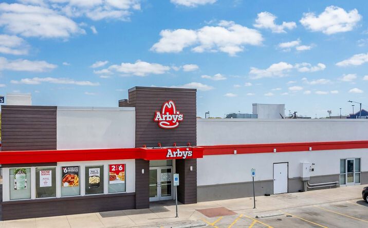 Pictures of Retail property located at 1395 S I-35, New Braunfels, TX 78130 for sales - image #1
