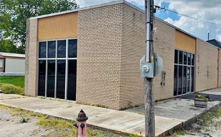 100 NE 2nd Street, Hardin
