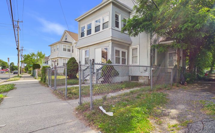 Pictures of Multifamily property located at 634 Dickinson Street, Springfield, MA 01108, 21 Draper Street, Springfield, MA 01108 for sales - image #1