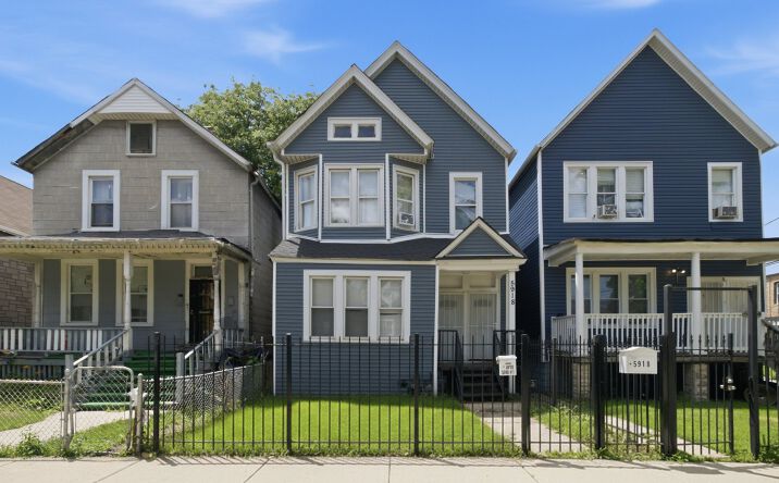Pictures of Multifamily property located at 5918 S Carpenter Street, Chicago, IL 60621 for sales - image #1