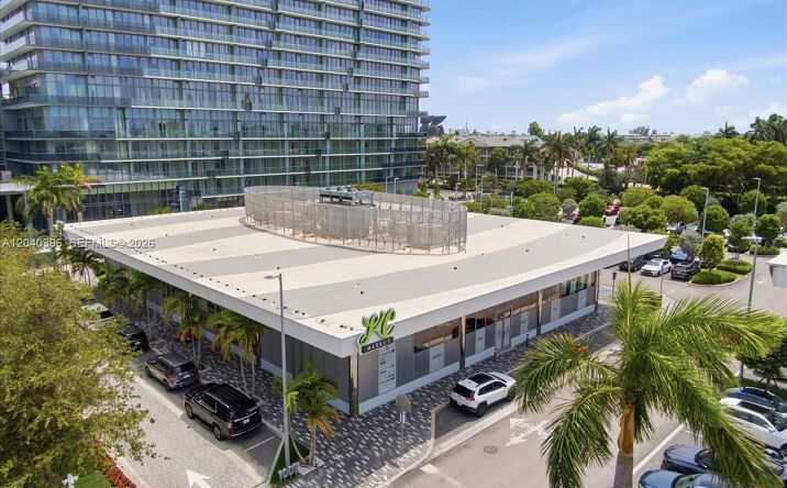 Pictures of Retail, Multifamily, Office property located at 1002 E Hallandale Beach Blvd # 101 #2-101, Hallandale Beach, FL 33009 for sales - image #1
