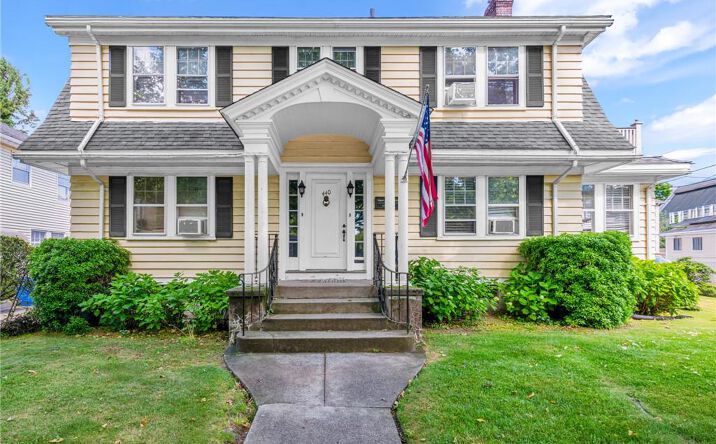 Pictures of Office, Mixed Use, Business for Sale property located at 440 Broadway, Newport, RI 02840 for sales - image #1
