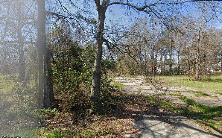 Pictures of Land property located at 825 N 19th St, Baton Rouge, LA 70802 for sales - image #1
