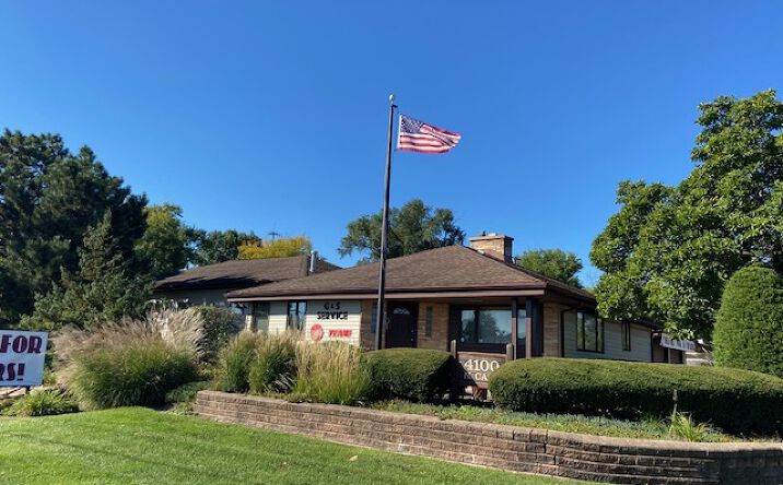 4100 N Cass Avenue, Westmont