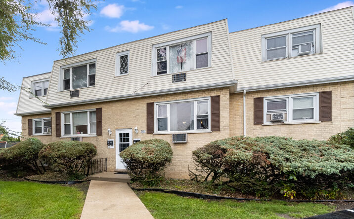4601 Vernon Avenue, Brookfield