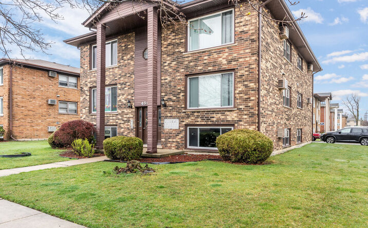 4500 Prairie Avenue, Brookfield