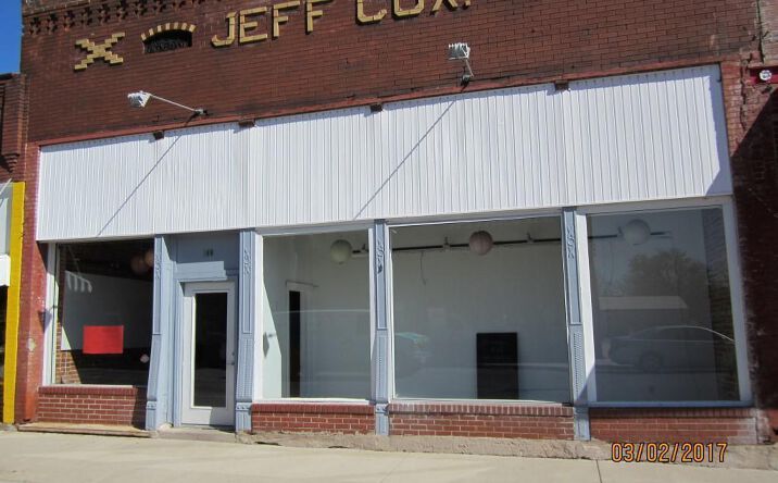 106-108 S DIVISION Street, Carterville