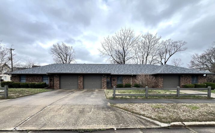 1525 Spruce Street, Murphysboro