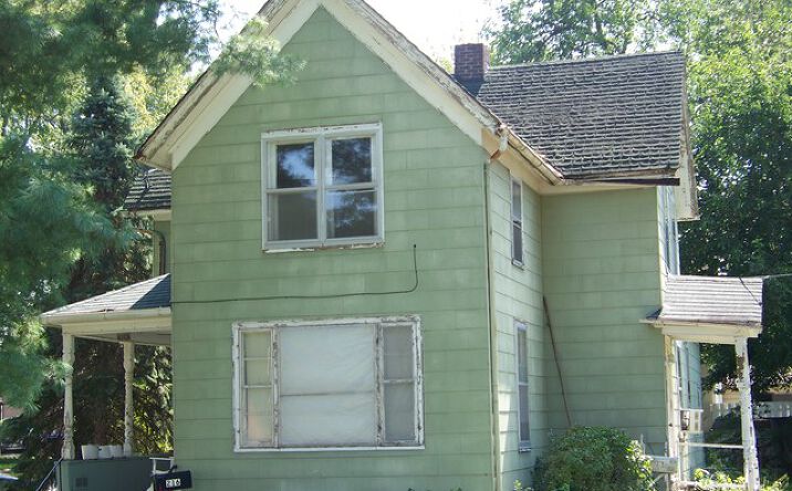 216 E SECOND Street, SANDWICH