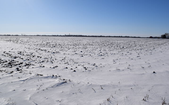 2832 N 48th Road, SANDWICH