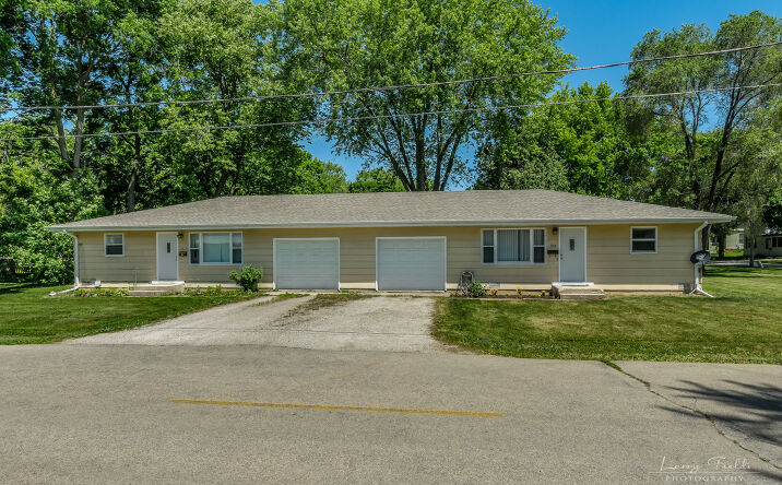 617 E 2nd Street, Sandwich