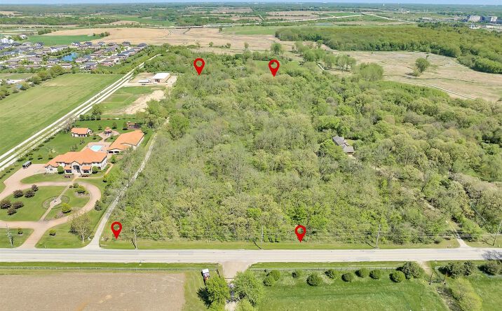 18233 Gougar Road, Lockport