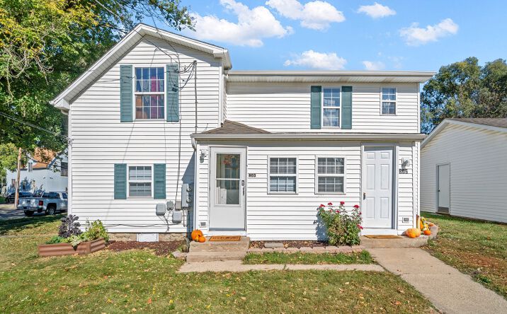 805 Market Street, DeKalb
