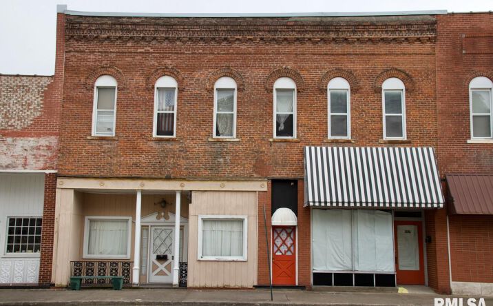 1001-1011 CHESTNUT Street, Murphysboro
