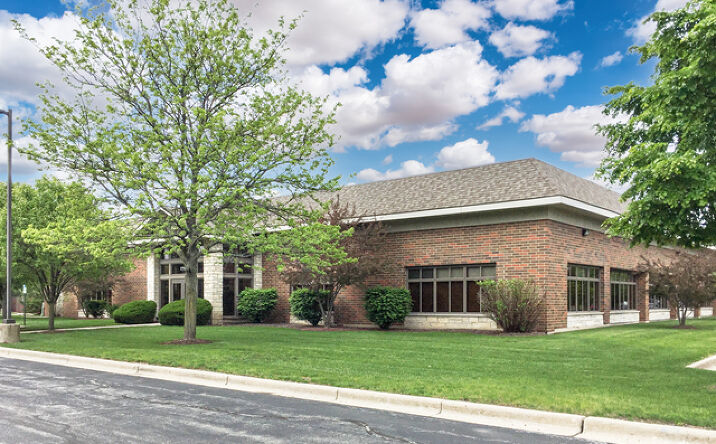1776 Legacy Circle 117, Naperville