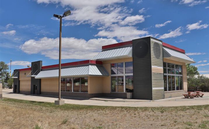 Pictures of Mixed Use, Retail, Office property located at 1902 Mountain View Dr, Cody, WY 82414 for sales - image #1