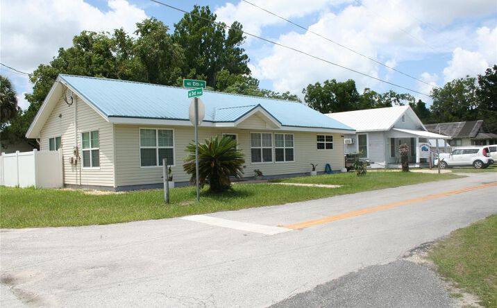 Pictures of Special Purpose property located at 236 NE 13th Pl, Ocala, FL 34470 for sales - image #1