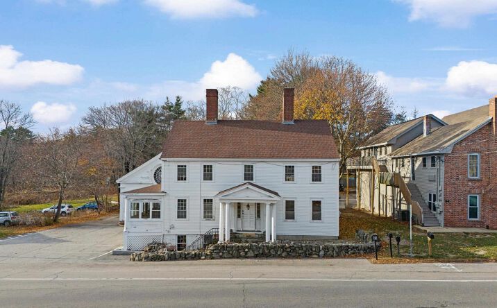 Pictures of Retail property located at 80 Lafayette Road, Hampton Falls, NH 03844 for sales - image #1