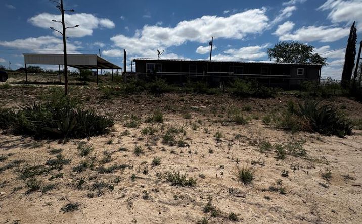 Pictures of Land, Multifamily property located at 1010 Francis Ave, Rankin, TX 79778 for sales - image #1