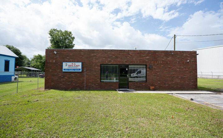 Pictures of Office, Mixed Use property located at 417 E Hill Ave, Valdosta, GA 31601 for sales - image #1