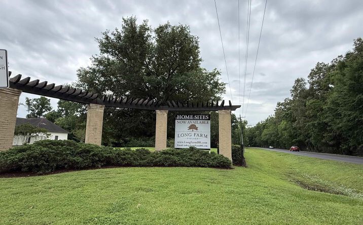 Pictures of Land property located at 8522 Columbia Ct, Baton Rouge, LA 70817 for sales - image #1