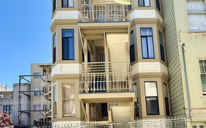 Pictures of Multifamily property located at 37-41 John St, San Francisco, CA 94133 for sales - image #1