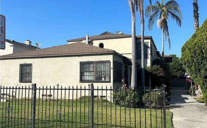 Pictures of Multifamily property located at 3175 Ohio Avenue, South Gate, CA 90280 for sales - image #1