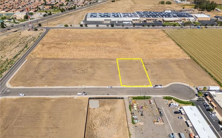 Pictures of Land property located at 239 Commerce, Los Banos, CA 93635 for sales - image #1