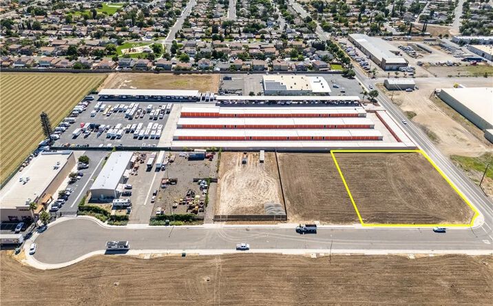 Pictures of Land property located at 204 Commerce, Los Banos, CA 93635 for sales - image #1