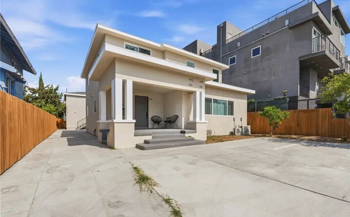 Pictures of Multifamily property located at 1189 Crenshaw, Los Angeles, CA 90019 for sales - image #1