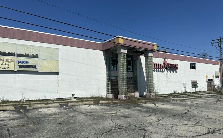 Pictures of Industrial property located at 40 E Norton Avenue, Muskegon, MI 49444 for sales - image #1